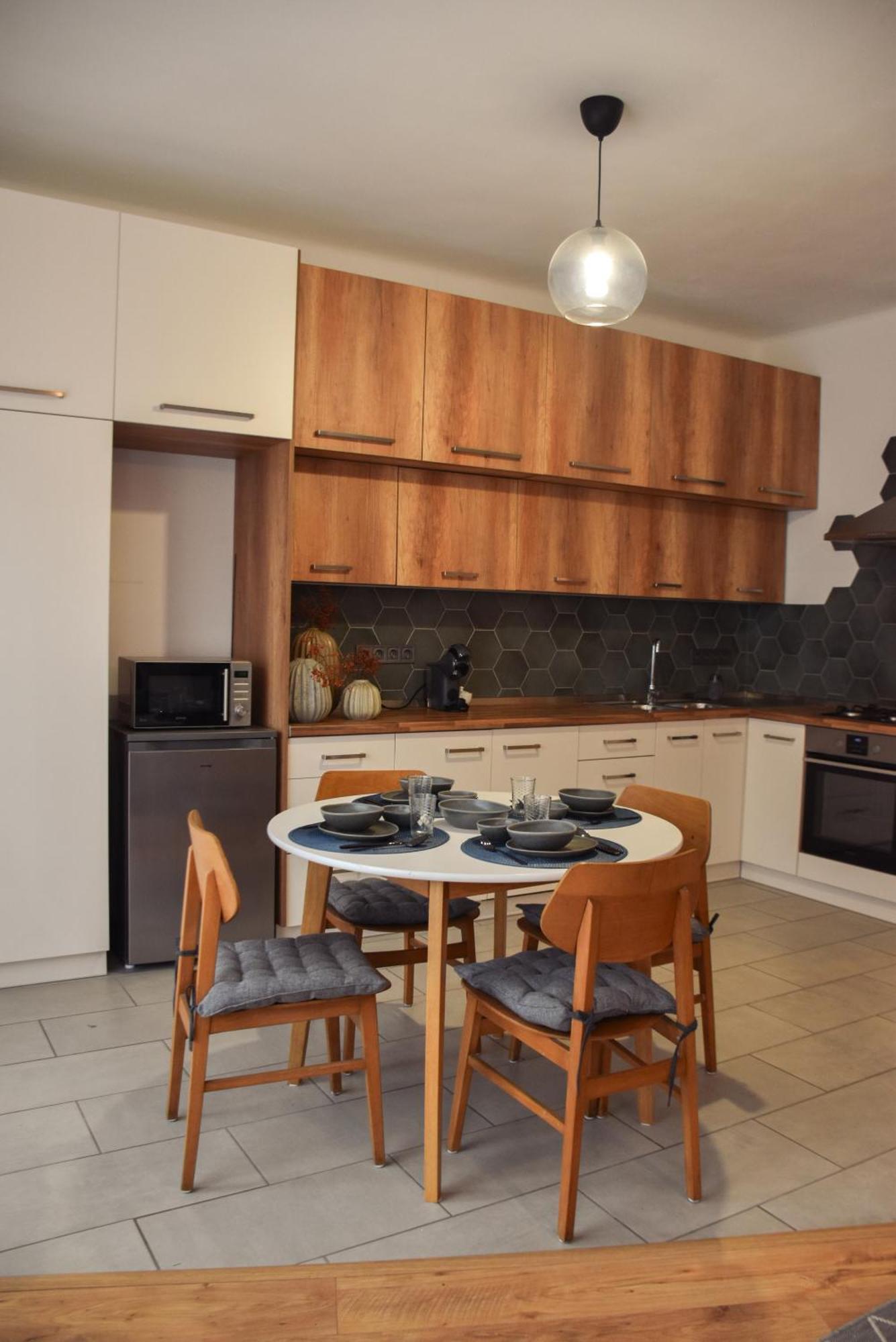 Foter Apartman Kiskunhalas Exterior foto